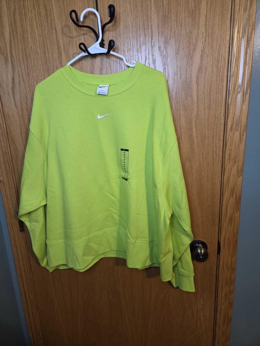 Nike Women’s Neon Green Crewneck Sweatshirt